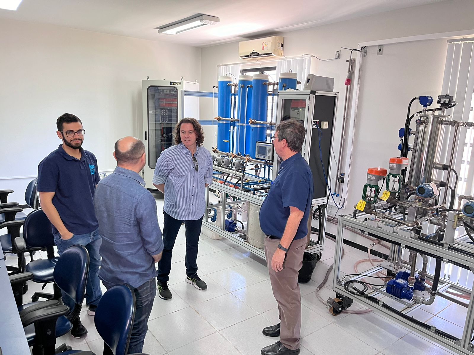 ​Veneziano confirma investimento de R$ 3,2 milhões para laboratório de Engenharia Elétrica da UFCG